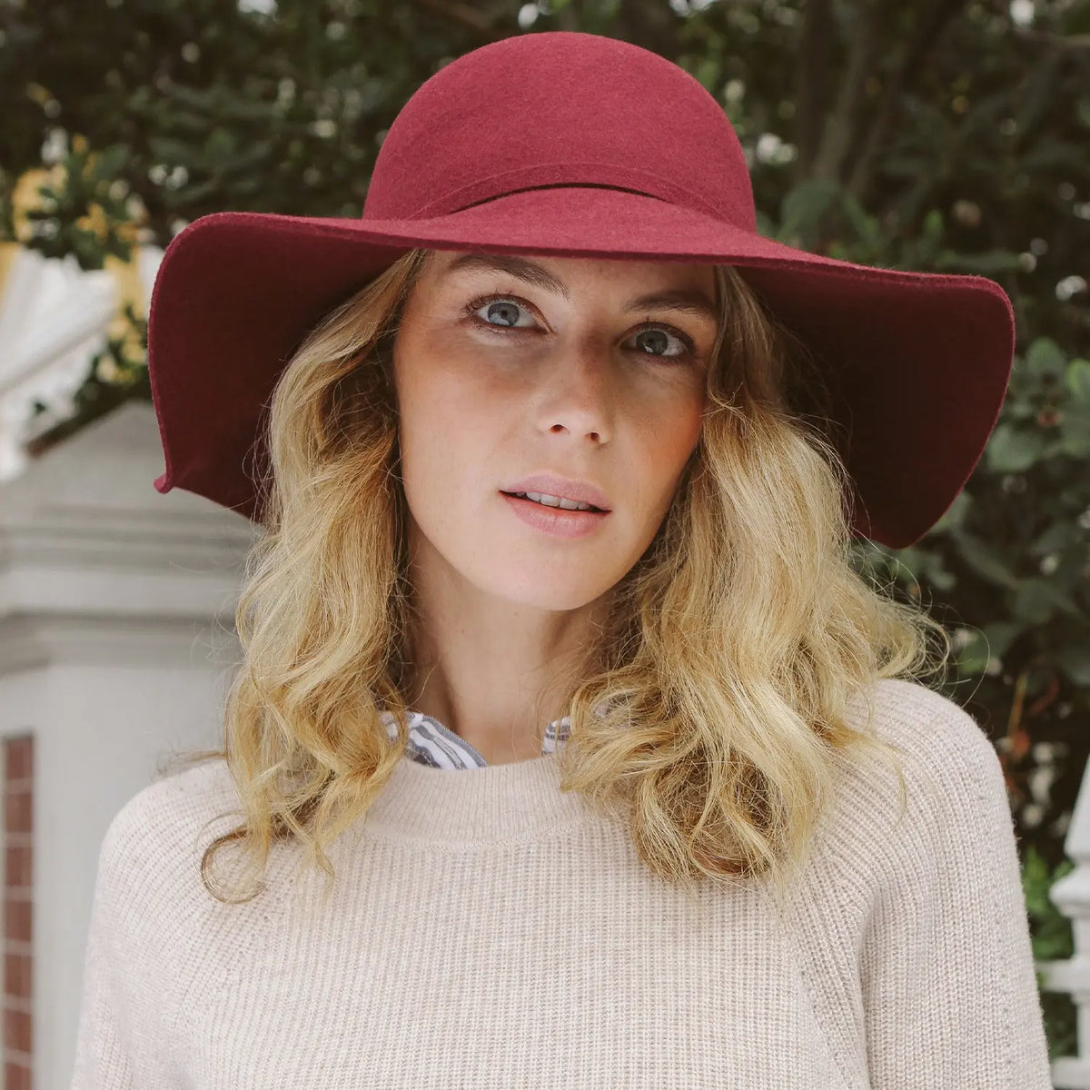 Zoe Capeline - SUNHATS EUROPE